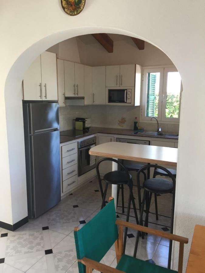 Villa Na Y Veni Cala' en Bosch Bagian luar foto