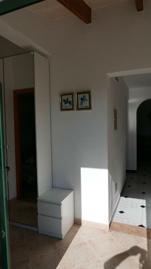 Villa Na Y Veni Cala' en Bosch Bagian luar foto