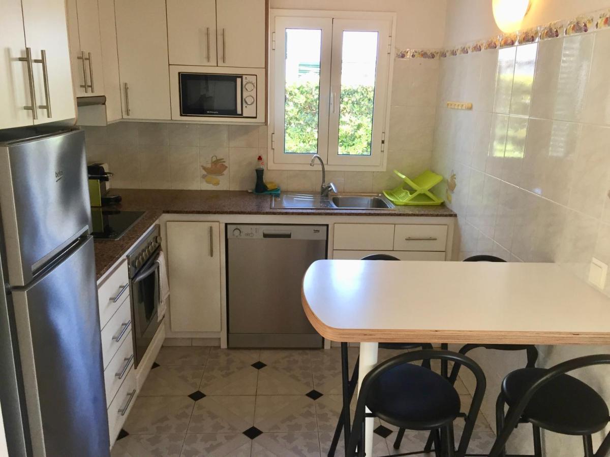 Villa Na Y Veni Cala' en Bosch Bagian luar foto