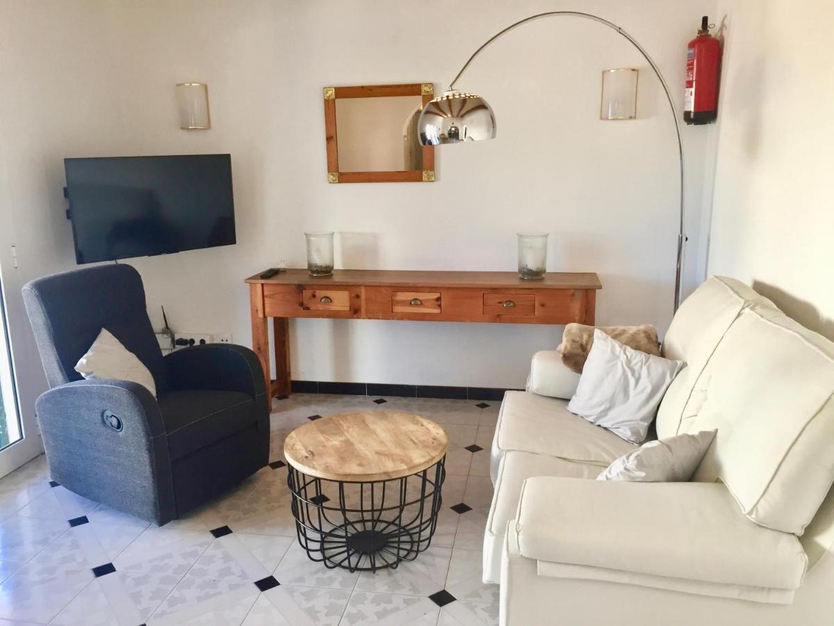 Villa Na Y Veni Cala' en Bosch Bagian luar foto